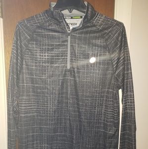 Medium Black SB Tech Quarter-Zip Pullover Shirt